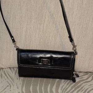 Elegant Black Leather Crossbody Bag